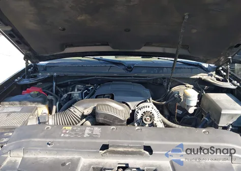 2013 Chevrolet Tahoe Lt z USA, uszkodzony, nr VIN 1GNSCBE07DR347032